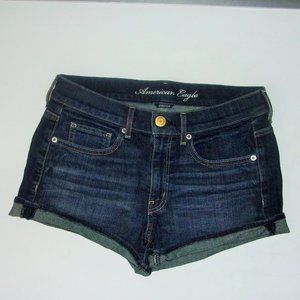 American Eagle Outfitters Shorts Size 6 Like NEW!!